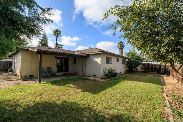 1513 Cabrillo Ct, Modesto, CA 95355