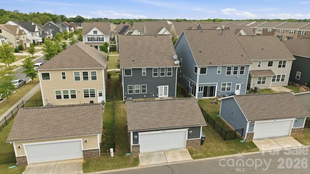 8123 Cornhill Avenue, Charlotte, NC 28277