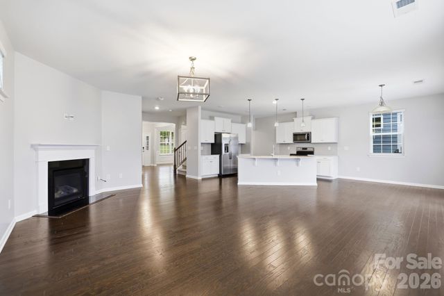 8123 Cornhill Avenue, Charlotte, NC 28277
