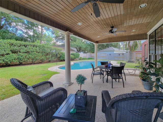 16911 Shady Square Court, Houston, TX 77095