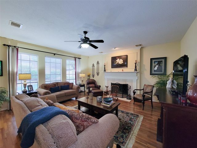 16911 Shady Square Court, Houston, TX 77095