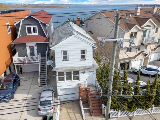 811 W Park Avenue, Long Beach, NY 11561