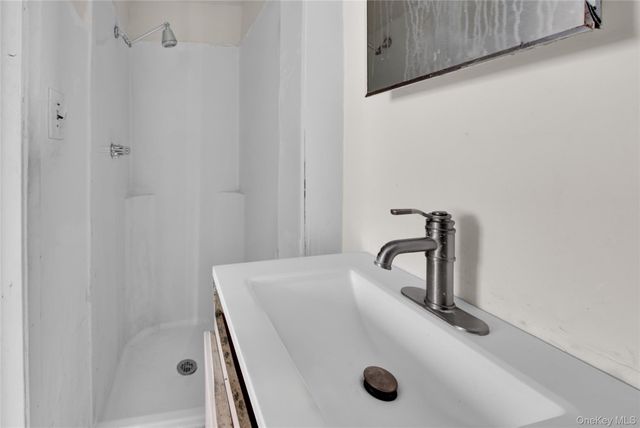 811 W Park Avenue, Long Beach, NY 11561