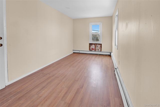 811 W Park Avenue, Long Beach, NY 11561