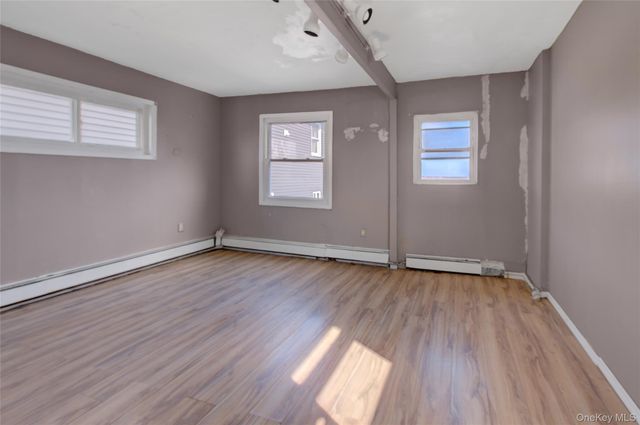 811 W Park Avenue, Long Beach, NY 11561