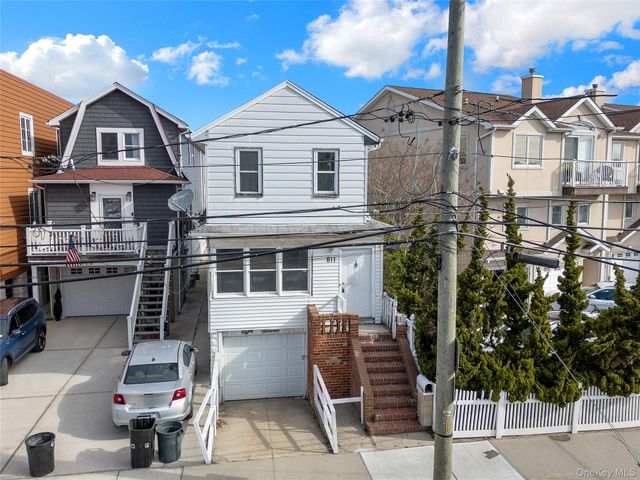 811 W Park Avenue, Long Beach, NY 11561