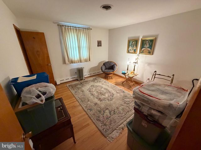 1413 LANCELOT DR, Baltimore, MD 21237