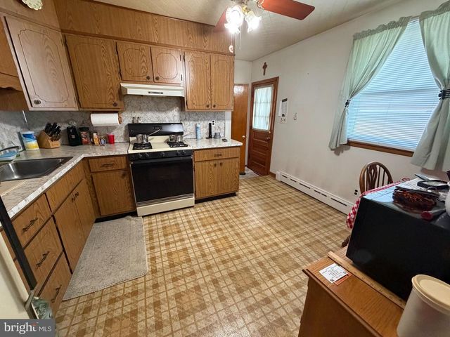 1413 LANCELOT DR, Baltimore, MD 21237