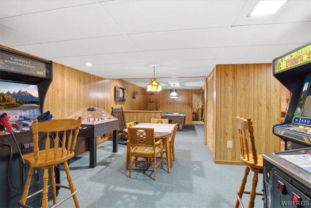 3698 Meadowbrook Acres, Wheatfield, NY 14120