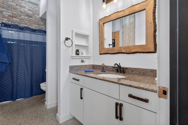 221 W Lancaster Avenue 9001, Fort Worth, TX 76102