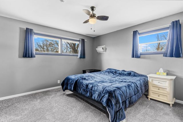 2125 Thistlewood Drive, Burton, MI 48509