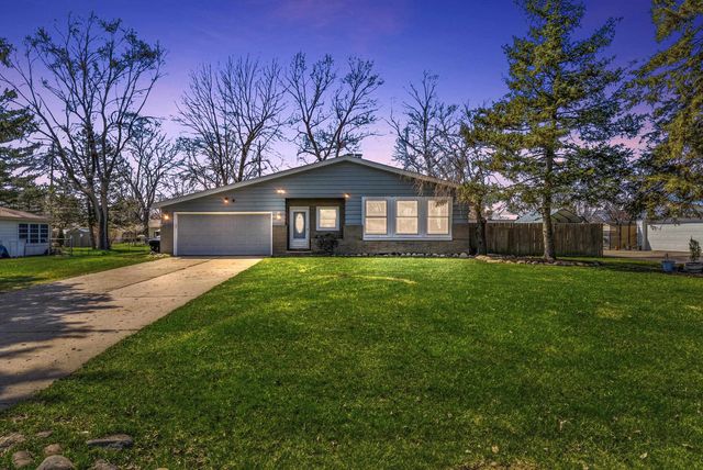 2125 Thistlewood Drive, Burton, MI 48509