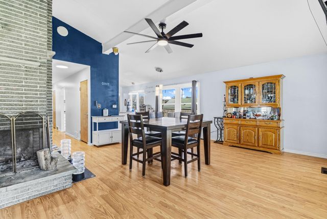 2125 Thistlewood Drive, Burton, MI 48509