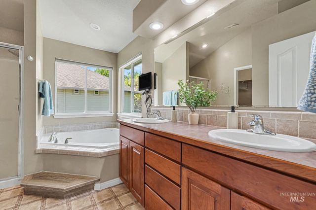 1969 S Wilde Creek Way, Boise, ID 83709