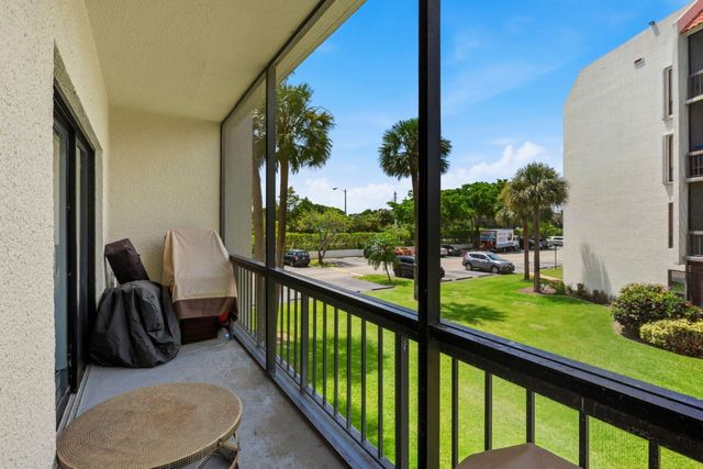 3000 Presidential Way 201, West Palm Beach, FL 33401