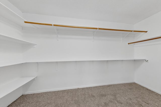 11 Flores Bonitas Avenue, Los Lunas, NM 87031