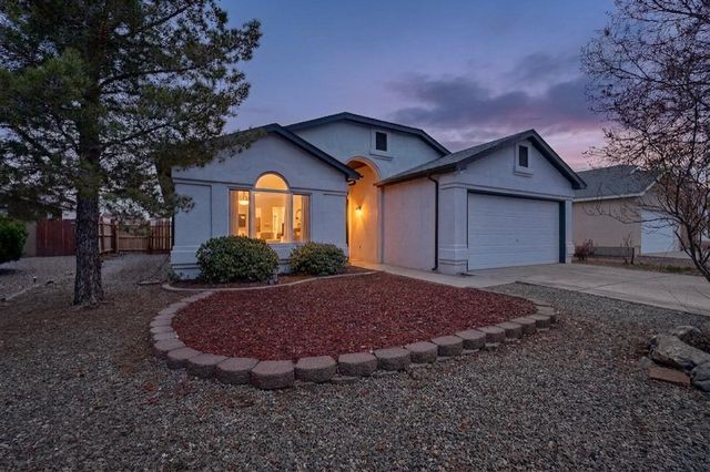11 Flores Bonitas Avenue, Los Lunas, NM 87031