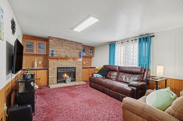 1619 Grain Bin Rd., Lake View, SC 29563