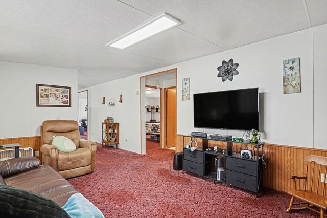 1619 Grain Bin Rd., Lake View, SC 29563