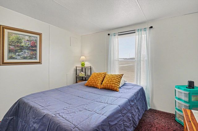 1619 Grain Bin Rd., Lake View, SC 29563