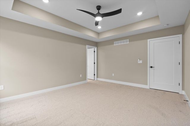 2326 PRIDE MOUNTAIN DR, Columbia, MO 65201