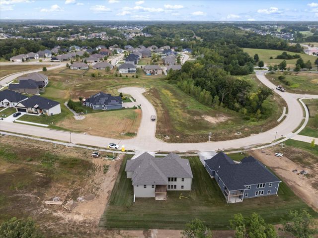 2326 PRIDE MOUNTAIN DR, Columbia, MO 65201