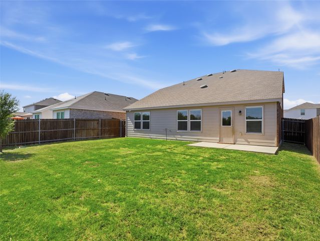 933 Dressage Drive, Haslet, TX 76052