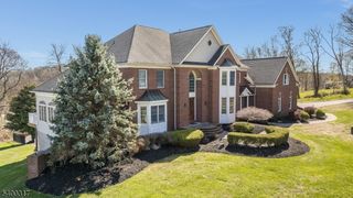 3 Alexandria Overlook, Alexandria Twp., NJ 08848
