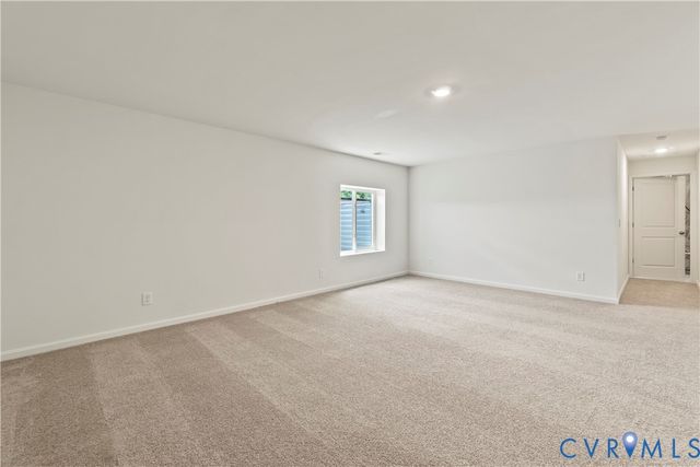 9537 Fuchsia Dr, Chester, VA 23237