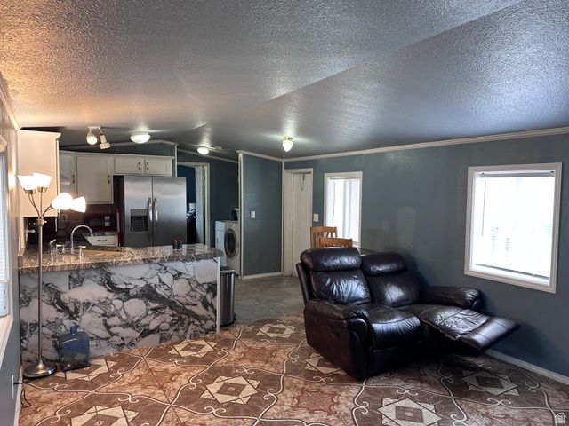 3669 S WILLOW HOLLOW RD, West Valley City, UT 84119