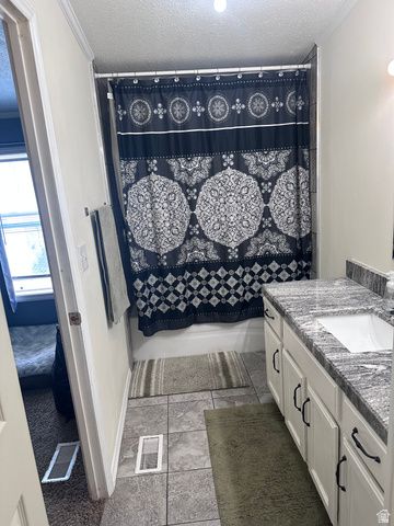 3669 S WILLOW HOLLOW RD, West Valley City, UT 84119