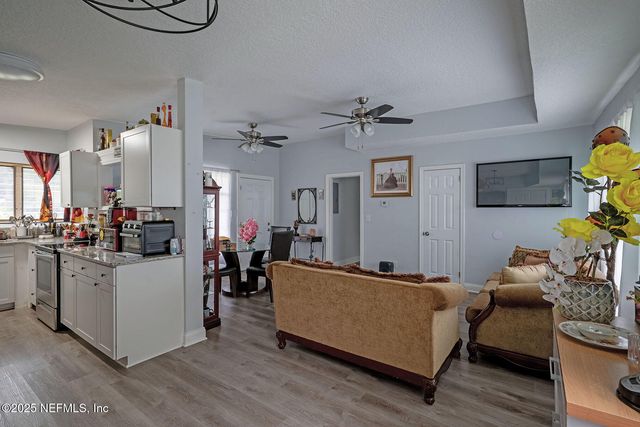 3903 RENDALE Drive N, Jacksonville, FL 32210