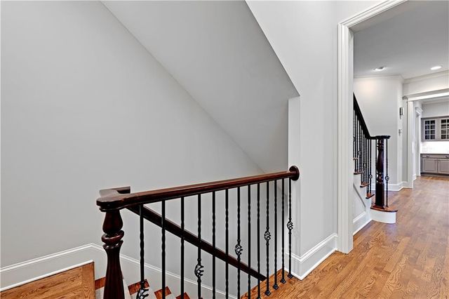 8200 W 172nd Terrace, Stilwell, KS 66085