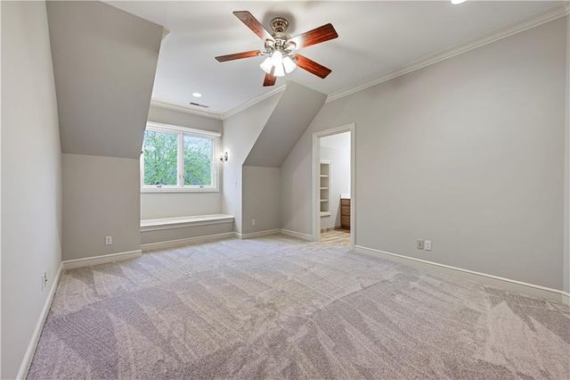 8200 W 172nd Terrace, Stilwell, KS 66085