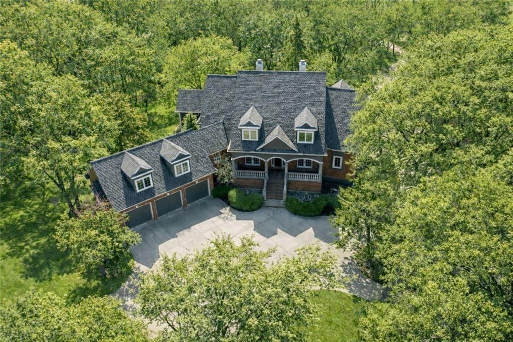 8200 W 172nd Terrace, Stilwell, KS 66085