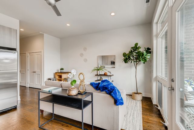 2351 W North Avenue 4E, Chicago, IL 60647