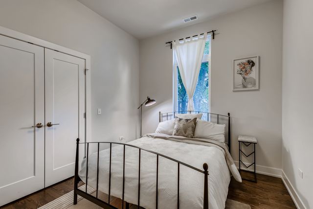 2351 W North Avenue 4E, Chicago, IL 60647