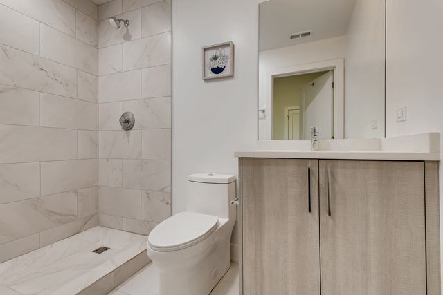 2351 W North Avenue 4E, Chicago, IL 60647