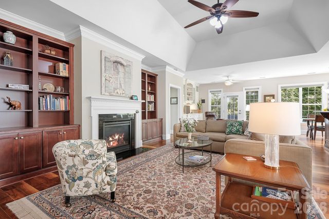 18322 Glenealy Drive, Cornelius, NC 28031