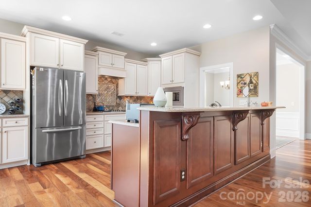 18322 Glenealy Drive, Cornelius, NC 28031