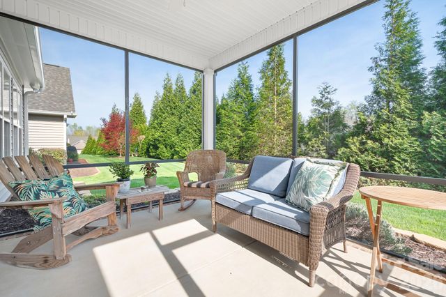 18322 Glenealy Drive, Cornelius, NC 28031