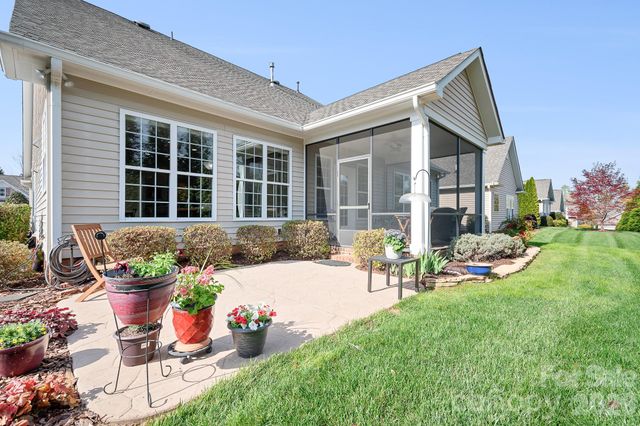 18322 Glenealy Drive, Cornelius, NC 28031