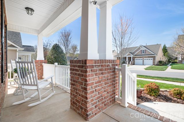 18322 Glenealy Drive, Cornelius, NC 28031