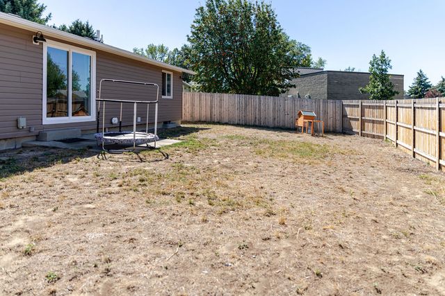 352 E Phyllis Circle, Billings, MT 59102