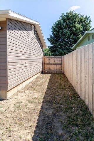 352 E Phyllis Circle, Billings, MT 59102