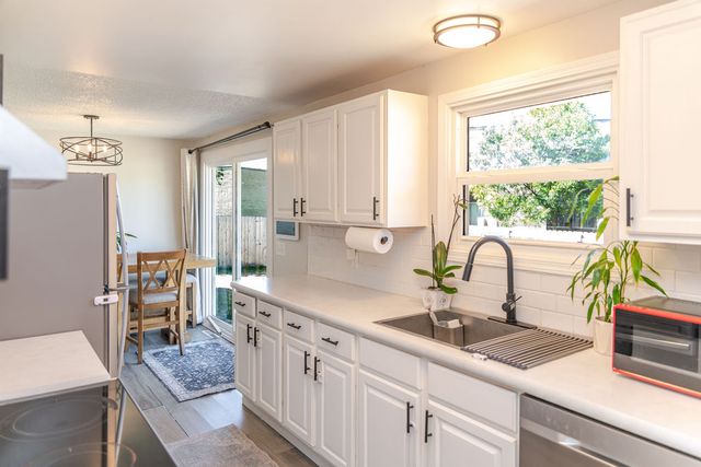 352 E Phyllis Circle, Billings, MT 59102