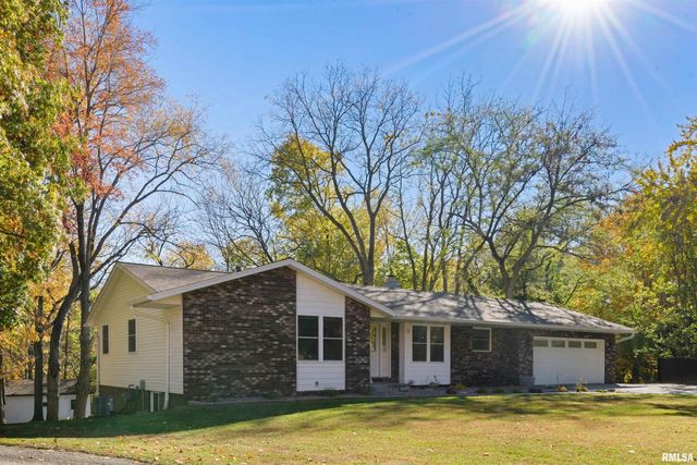 12 TIMBER Lane, Geneseo, IL 61254