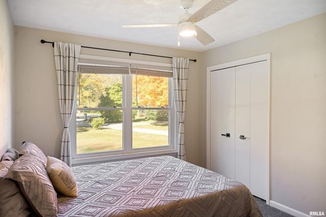 12 TIMBER Lane, Geneseo, IL 61254