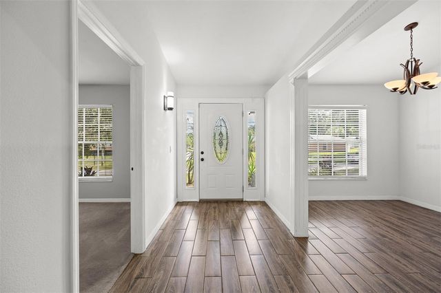 1031 E WALTS AVENUE, Deland, FL 32724