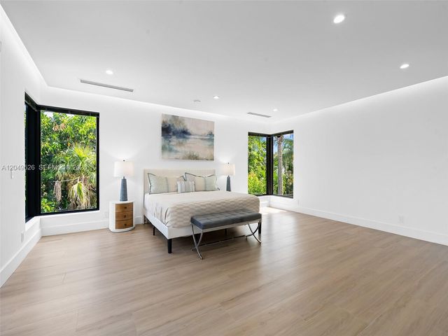 638 Lakeside Harbor, Boynton Beach, FL 33435